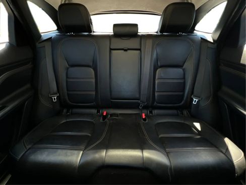 Used 2019 Jaguar F-PACE Prestige AWD/4WD image 19
