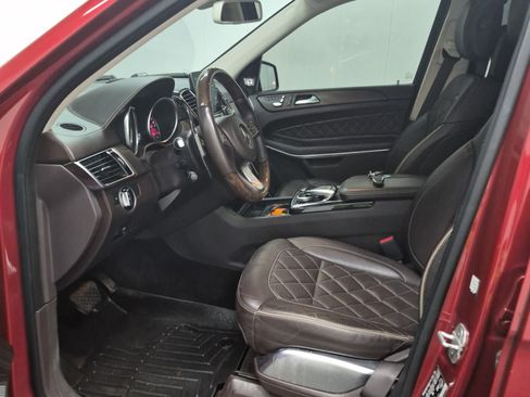 Used 2017 Mercedes-Benz GLS 550 4MATIC image 10