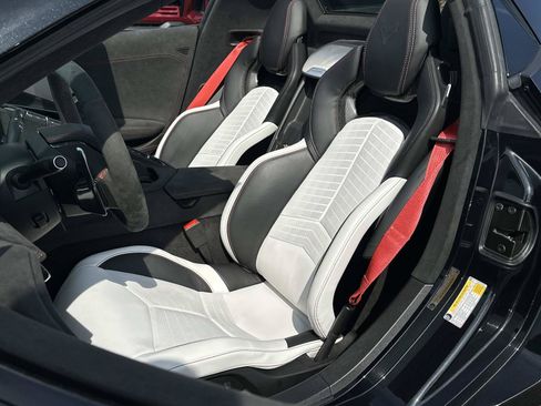 Certified 2023 Chevrolet Corvette Stingray Premium Conv RWD image 12