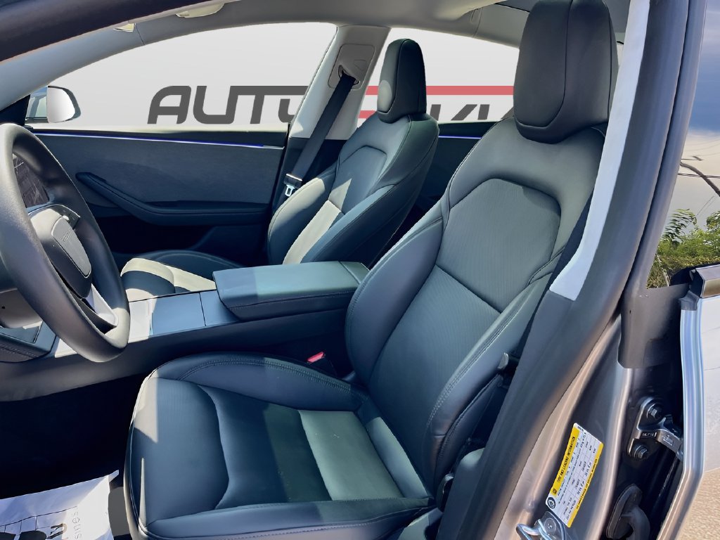 Used 2025 Tesla Model 3 Long Range RWD image 21