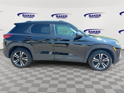 Used 2023 Chevrolet TrailBlazer LT FWD image 4