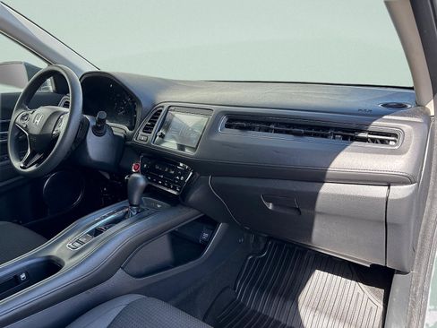 Certified 2022 Honda HR-V EX image 34