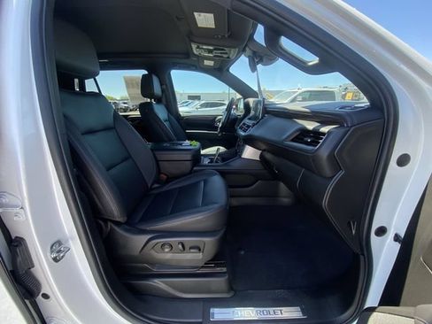 Used 2023 Chevrolet Tahoe Z71 w/ Z71 Off-Road Package AWD/4WD image 24