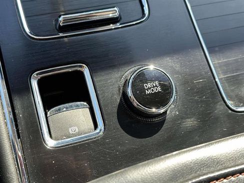 Used 2020 Lincoln Aviator Reserve w/ Equipment Group 202A image 20