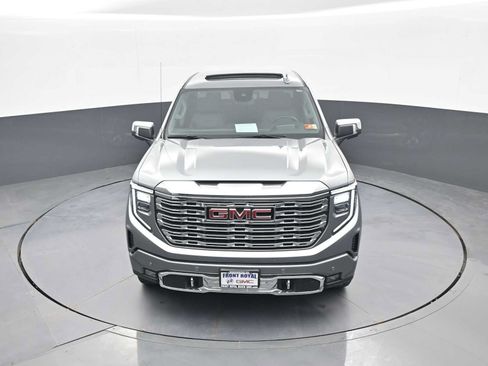 Used 2024 GMC Sierra 1500 Denali w/ Denali Reserve Package AWD/4WD image 29
