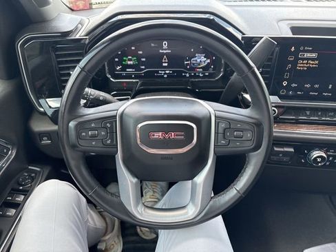 Used 2024 GMC Sierra 2500 SLE w/ SLE Value Package; AWD/4WD image 10