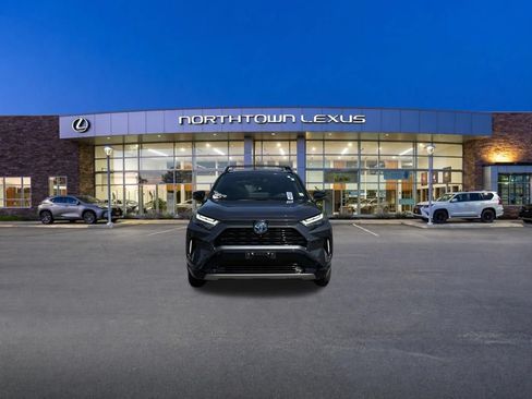 Used 2023 Toyota RAV4 XSE AWD/4WD image 21