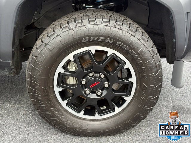 Used 2024 Toyota Tacoma TRD Off-Road w/ TRD Off Road Premium Package AWD/4WD image 29