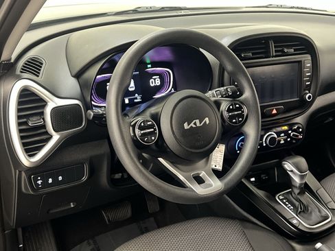 Used 2024 Kia Soul LX w/ Option Group 015 image 14