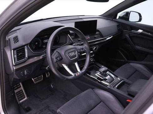Certified 2022 Audi SQ5 Premium Plus w/ Premium Plus Package image 6