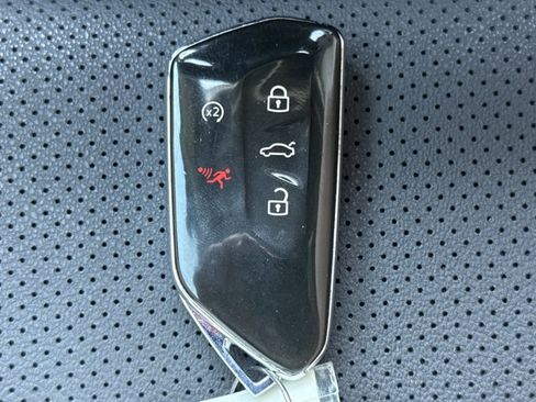 Used 2024 Volkswagen Atlas SE FWD image 27
