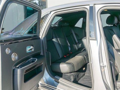 Used 2019 Rolls-Royce Ghost image 59