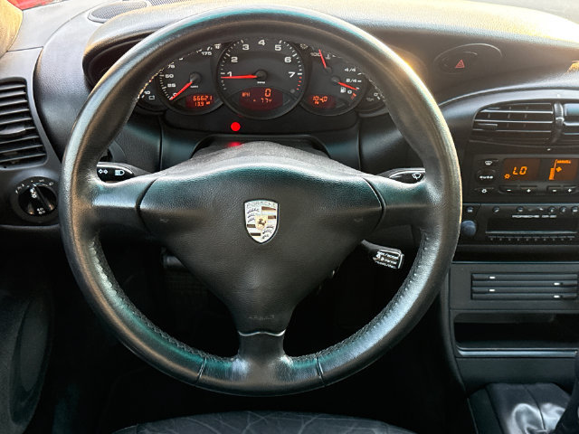 Used 2000 Porsche 911 Carrera RWD image 13