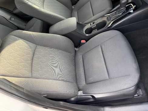 Used 2023 Toyota Corolla LE image 31