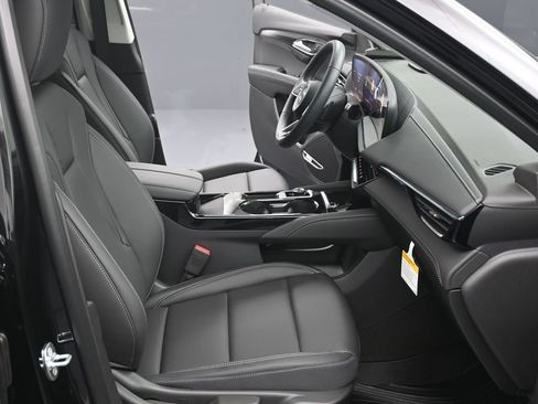 Certified 2026 Buick Envision Preferred AWD/4WD image 11