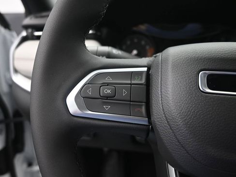 New 2026 Jeep Compass Limited image 31