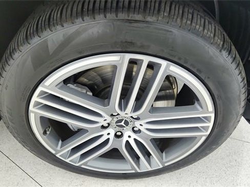 Used 2025 Mercedes-Benz GLS 450 4MATIC image 63