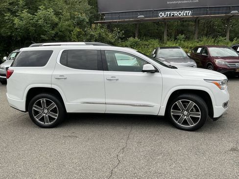 Used 2019 GMC Acadia Denali AWD/4WD image 5