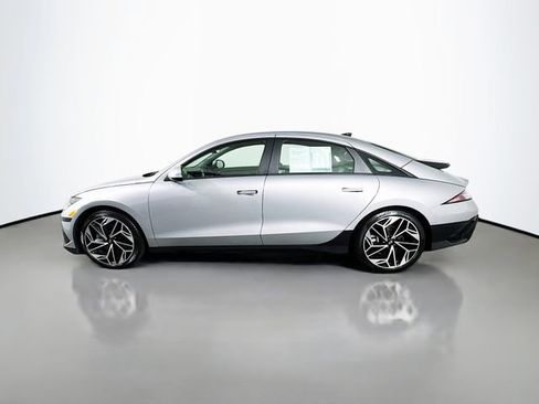 Used 2024 Hyundai Ioniq 6 SEL AWD/4WD image 5