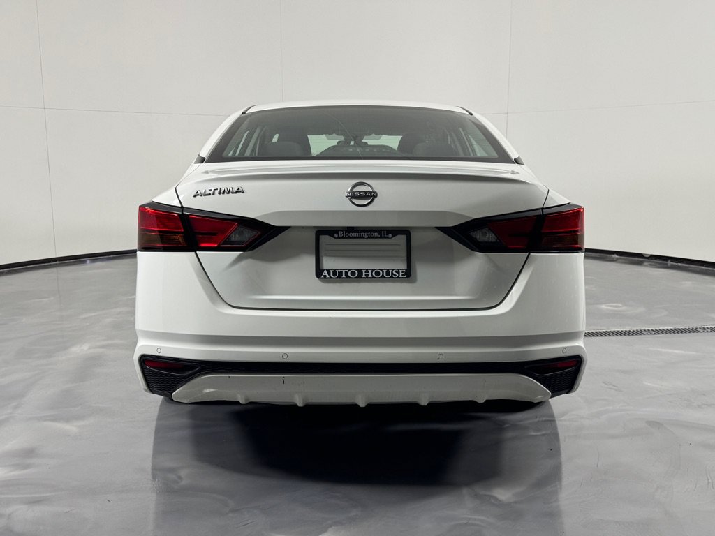 Used 2024 Nissan Altima 2.5 S FWD image 6
