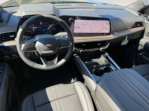 New 2025 Chevrolet Suburban High Country w/ Sun And Tow Package image 15