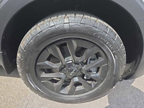 Used 2024 Kia Telluride SX Prestige X-Pro image 2