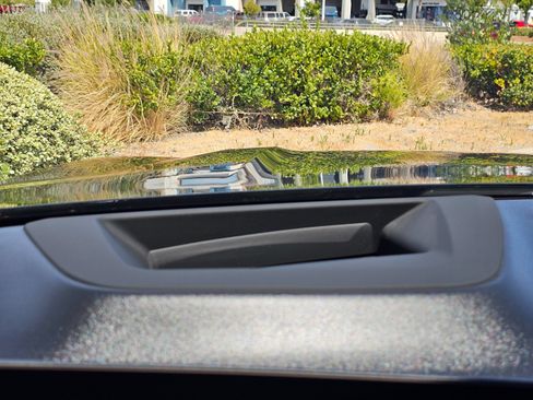 Used 2025 BMW X7 xDrive40i w/ Premium Package AWD/4WD image 50