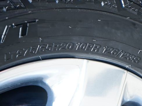 Used 2022 Chevrolet Silverado 2500 LTZ w/ LTZ Plus Package image 45