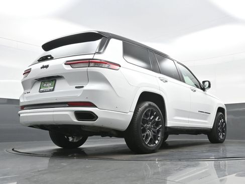 Used 2023 Jeep Grand Cherokee L Summit w/ High Altitude Package AWD/4WD image 35