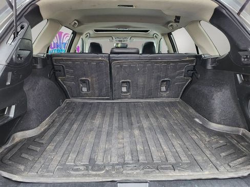 Used 2016 Subaru Outback 2.5i Limited AWD/4WD image 16