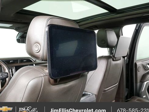 Certified 2021 GMC Yukon Denali w/ Denali Ultimate Package AWD/4WD image 21