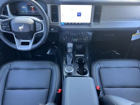 New 2026 Ford Bronco Outer Banks image 12