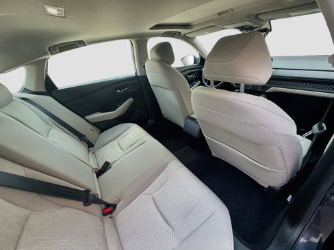 Certified 2023 Honda Accord EX image 28