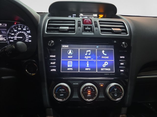 Used 2017 Subaru Forester 2.5i Touring AWD/4WD image 15