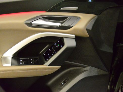 New 2025 Audi Q5 Premium Plus image 9