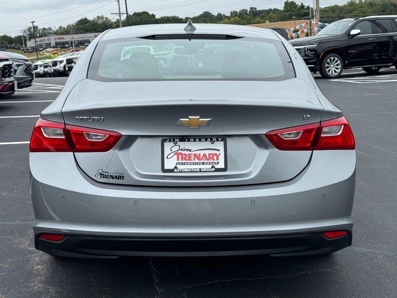 Used 2024 Chevrolet Malibu LT FWD image 4