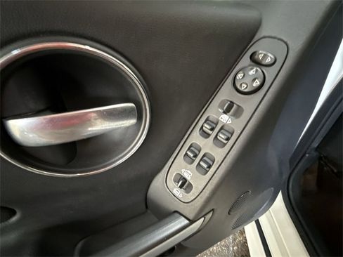 Used 2007 Pontiac Grand Prix w/ Preferred Package image 13