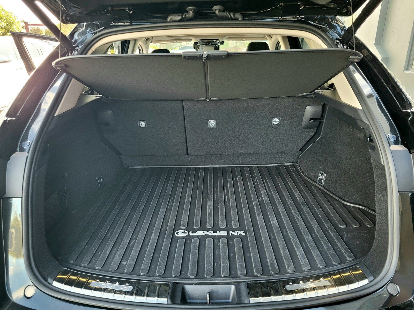 Certified 2026 Lexus NX 350h AWD w/ Accessory Package (2T) image 26