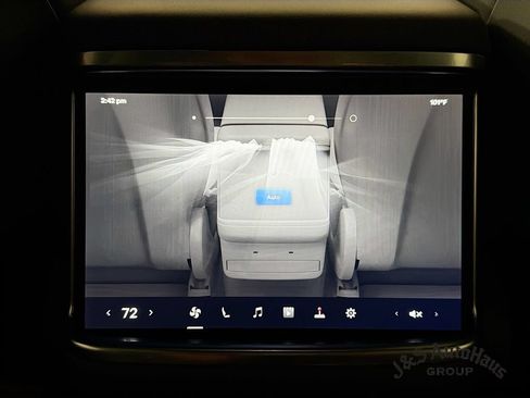 Used 2026 Tesla Model X Plaid AWD/4WD image 31
