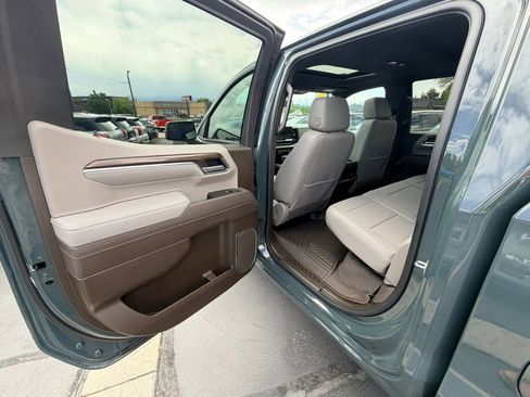 Used 2026 Chevrolet Silverado 1500 LT Trail Boss w/ Convenience Package II AWD/4WD image 19