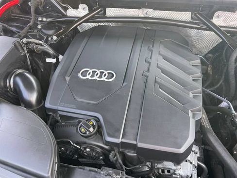 Used 2023 Audi Q5 2.0T Premium w/ Convenience Package AWD/4WD image 31