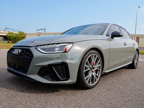 Used 2020 Audi S4 Premium Plus w/ Premium Plus Package AWD/4WD image 8