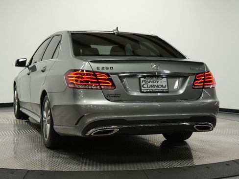Used 2014 Mercedes-Benz E 250 BlueTEC Sedan image 5