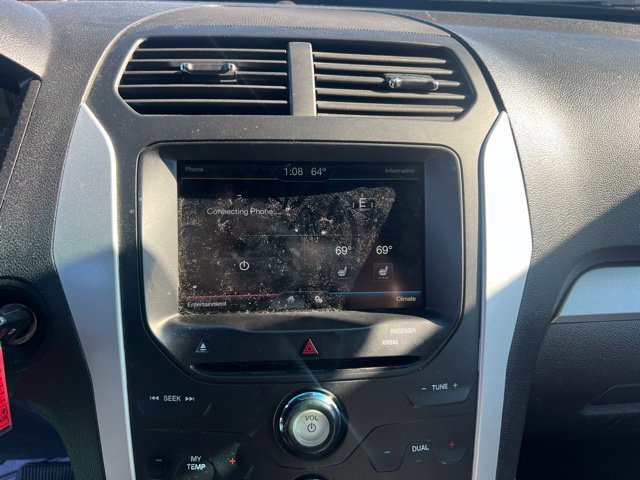 Used 2014 Ford Explorer XLT w/ Equipment Group 202A FWD image 22