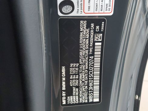 Used 2025 BMW M4 Coupe w/ Executive Package image 34