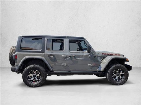 Used 2023 Jeep Wrangler Unlimited Rubicon w/ Cold Weather Group AWD/4WD image 5