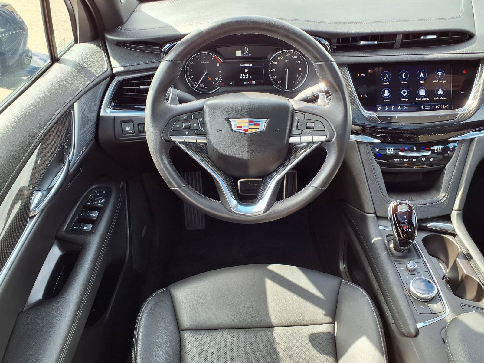 Used 2025 Cadillac XT6 Sport AWD/4WD image 12