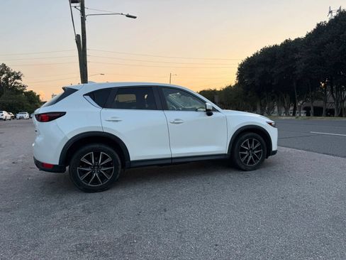 Used 2018 MAZDA CX-5 Touring AWD/4WD image 4