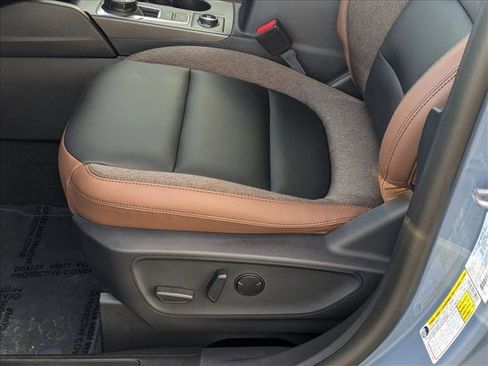 New 2025 Ford Bronco Sport Outer Banks image 4