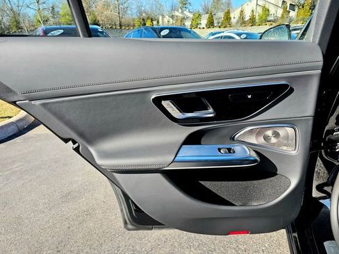 New 2026 Mercedes-Benz E 350 4MATIC Sedan image 25